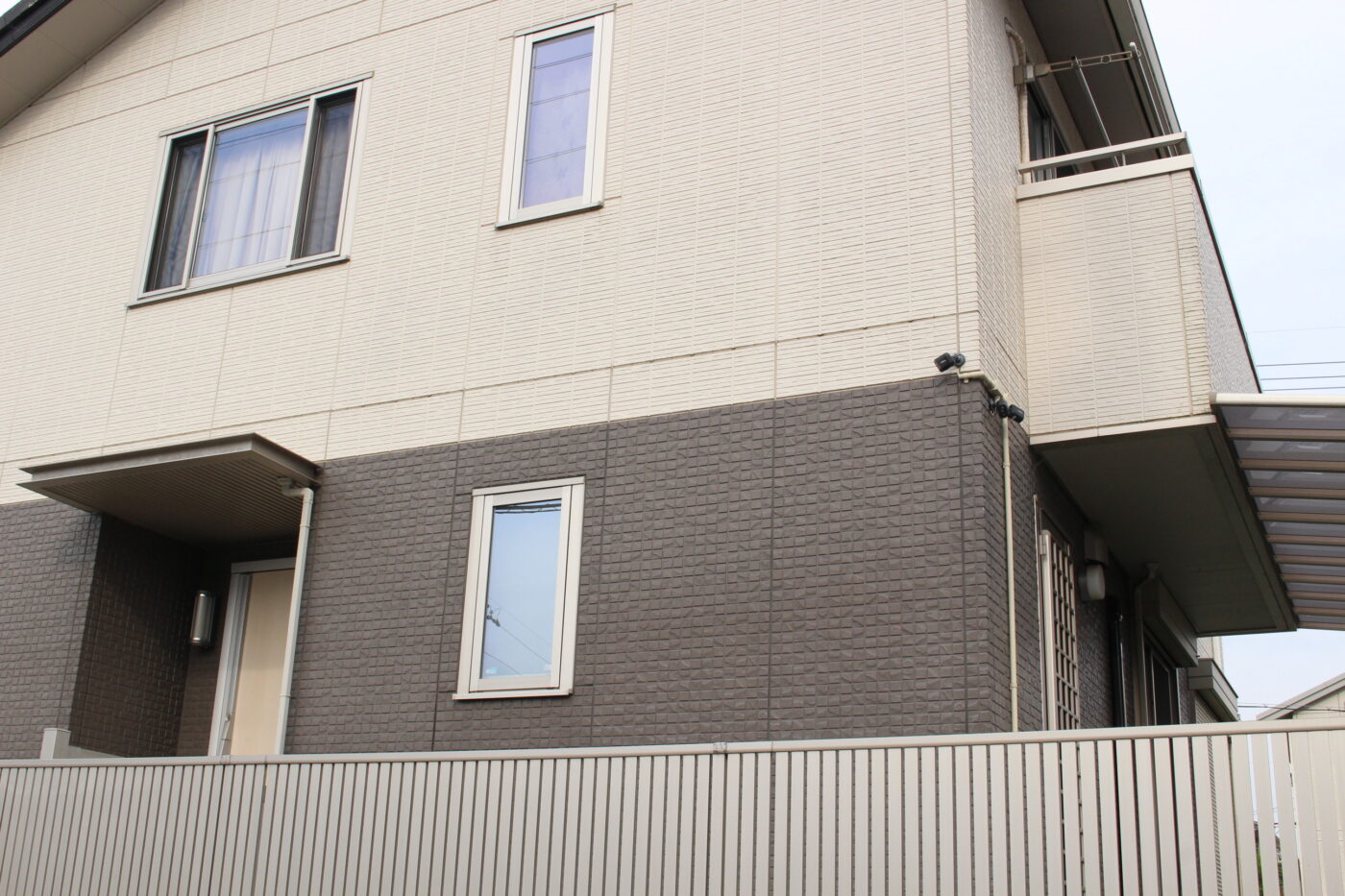 五條市 なつみ台１丁目（大和二見駅） 2階建 ５ＬＤＫ